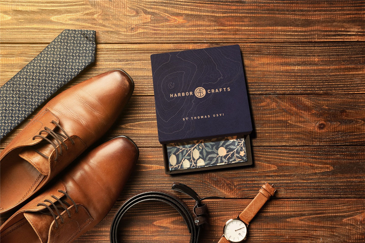 圍巾領帶領結禮品盒包裝設計(圖2) 圍巾領帶領結禮品盒包裝設計(圖2)