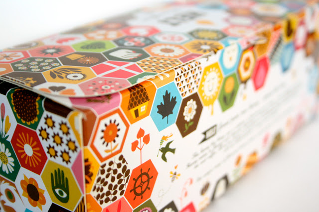 秦嶺土蜂蜜包裝設(shè)計(jì)參考(圖2) 秦嶺土蜂蜜包裝設(shè)計(jì)參考(圖2)