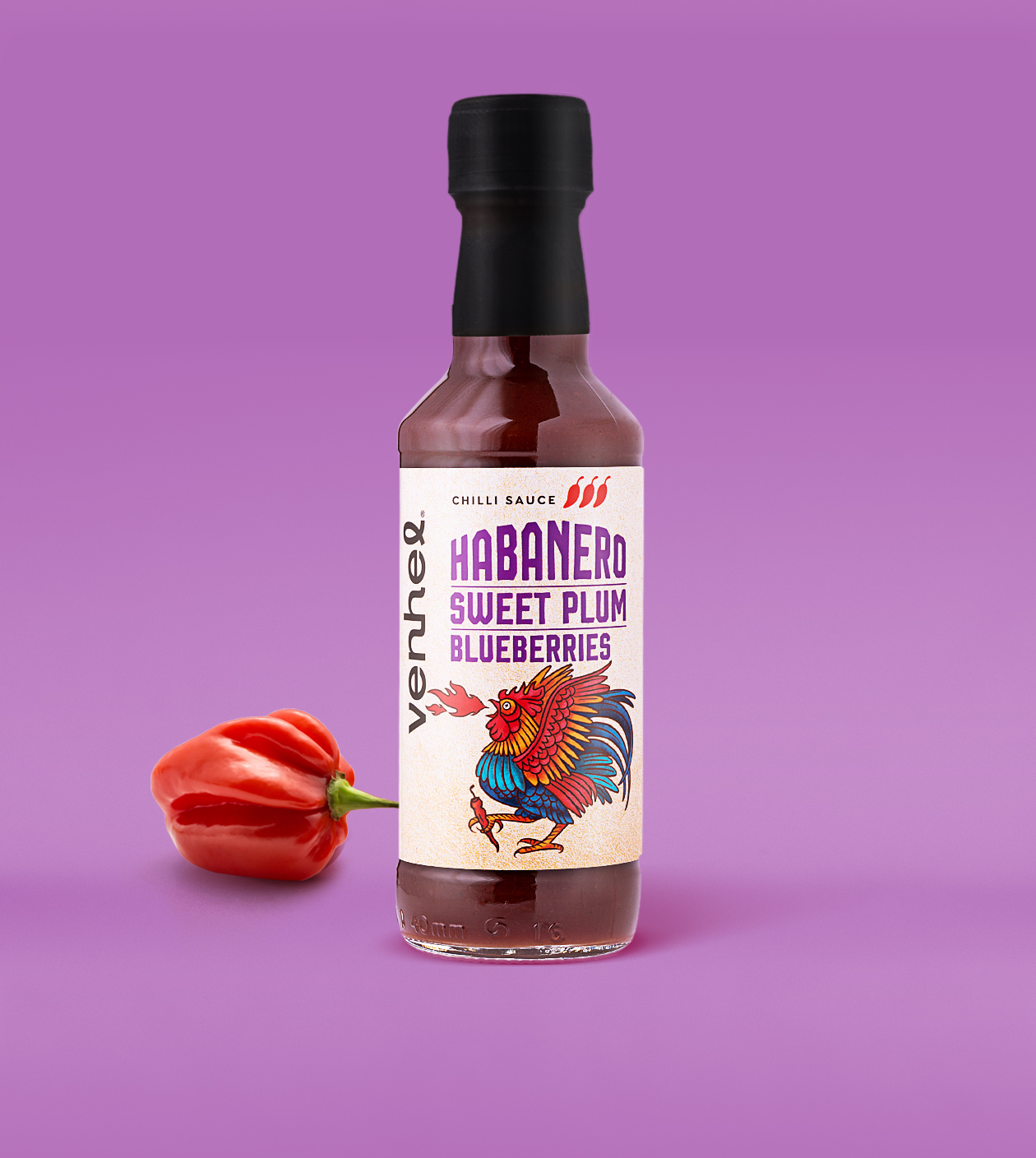 這款辣椒醬用噴火的公雞做為核心視覺(圖7)