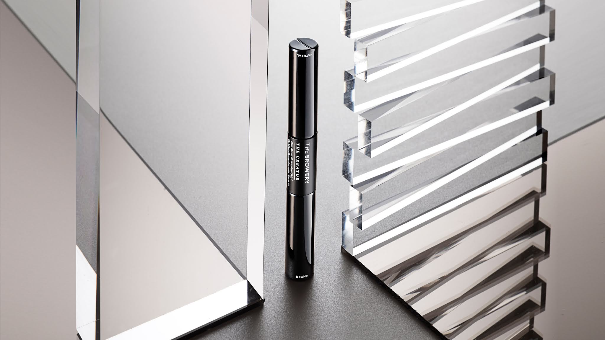 眉筆這樣包裝時尚有氣質(zhì)(圖5) 眉筆這樣包裝時尚有氣質(zhì)(圖5)