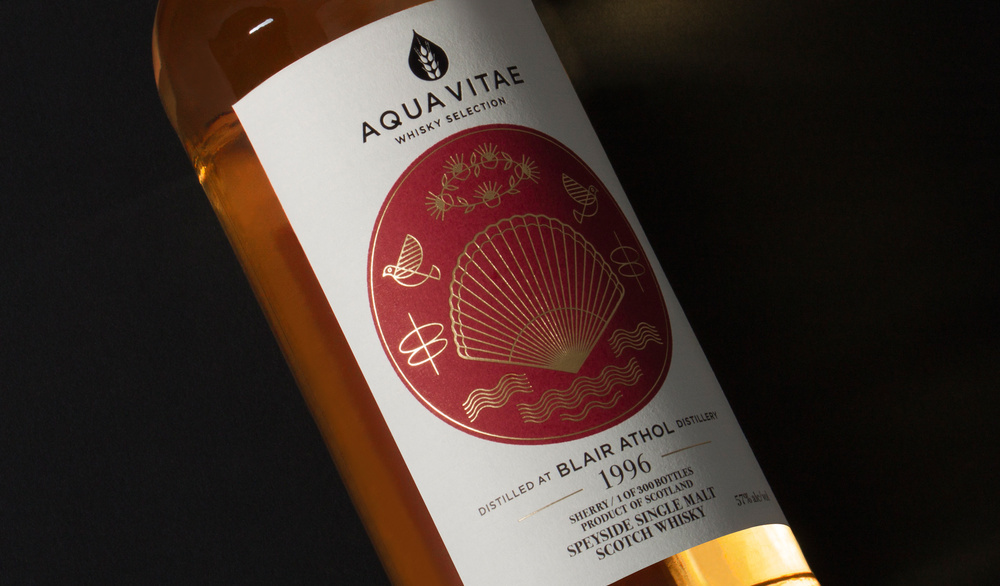 威士忌包裝設計,五種新視覺重現不朽的“希臘神話”(圖7) 威士忌包裝設計,五種新視覺重現不朽的“希臘神話”(圖7)