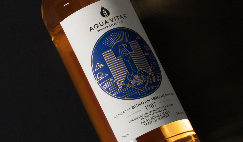 威士忌包裝設計,五種新視覺重現不朽的“希臘神話”(圖8) 威士忌包裝設計,五種新視覺重現不朽的“希臘神話”(圖8)