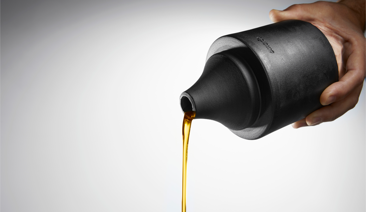 葡萄牙Omar?o橄欖油獨特的包裝設計(圖1)