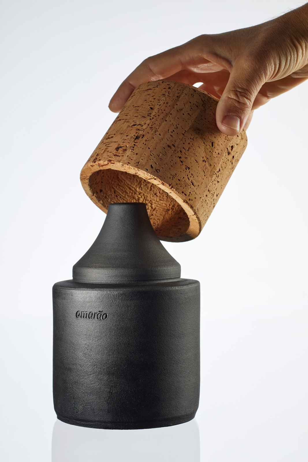 葡萄牙Omar?o橄欖油獨特的包裝設計(圖4)