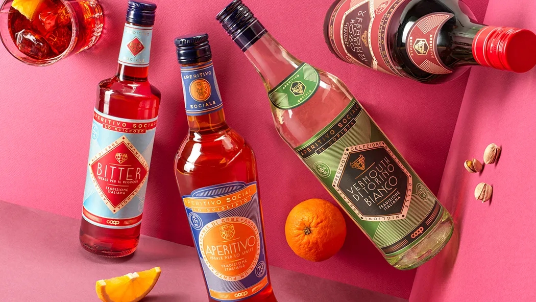 系列開胃酒的包裝設計有哪些原則(圖1) 系列開胃酒的包裝設計有哪些原則(圖1)