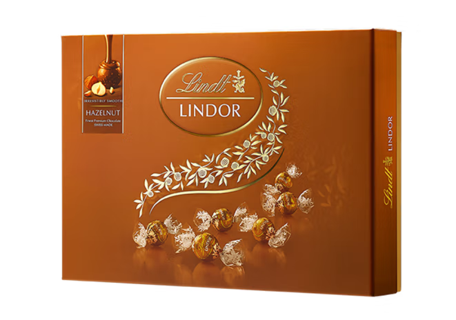 蓮軟心榛仁牛奶巧克力禮盒包裝如何設計(圖1)